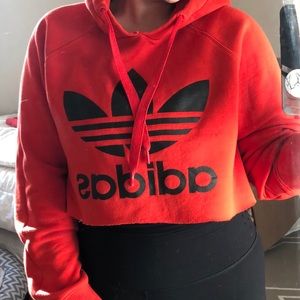 Retro adidas hoodie.